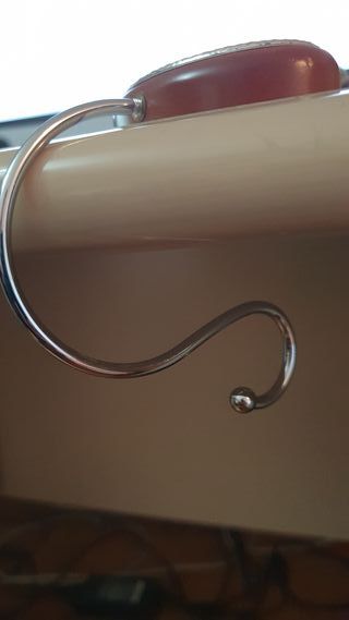 Gancio Portaborse con supporto in legno e silver