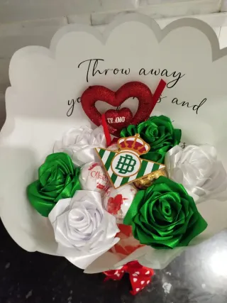 Ramo Rosas Eternas Corazón Te Amo