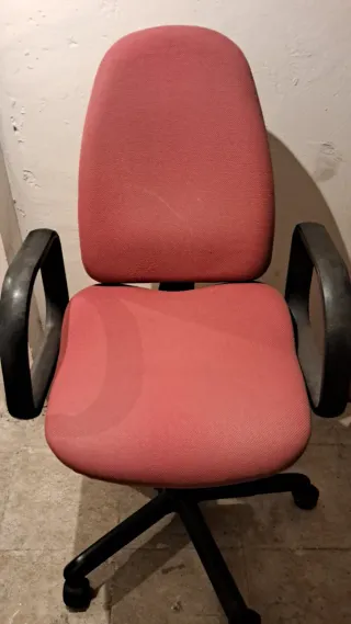 Silla de estudio ergonómica rosa