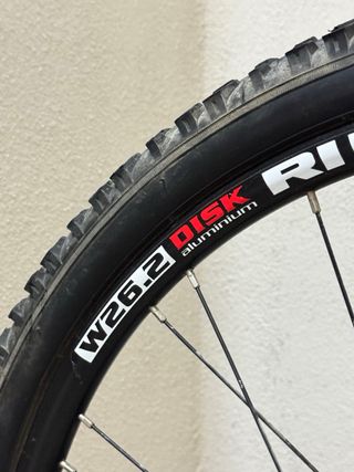 Bicicleta Montaña Negra Doble Suspensión