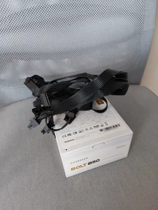 Fuente de Poder Forgeon Bolt 850W Modular