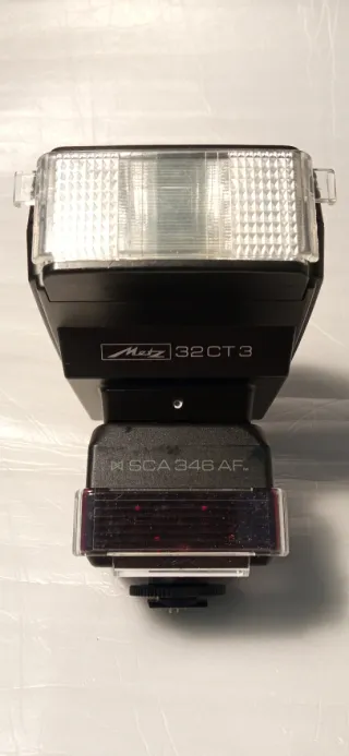 Flash Metz 33 CT3 Nikon para arreglar o repuestos