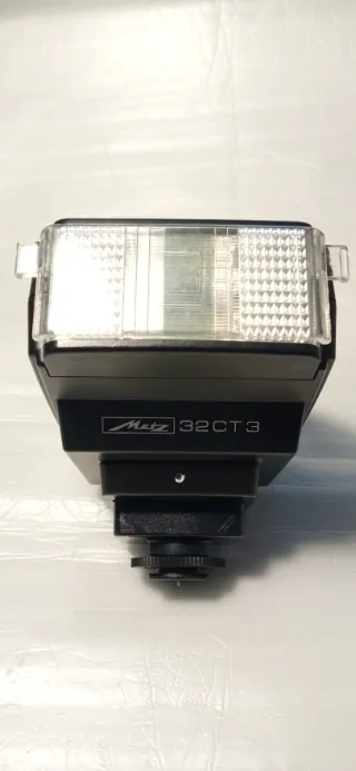 Flash Metz 33 CT3 Nikon para arreglar o repuestos