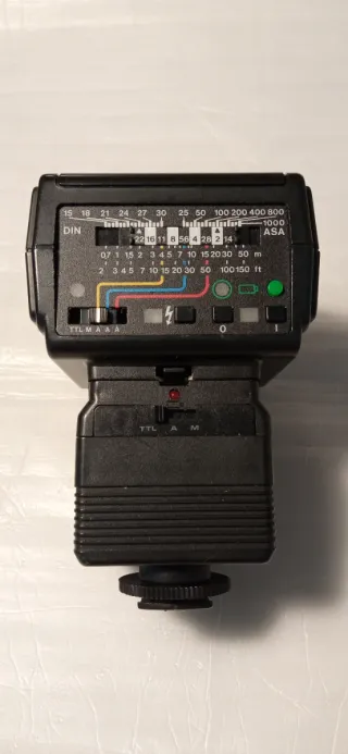 Flash Metz 33 CT3 Nikon para arreglar o repuestos