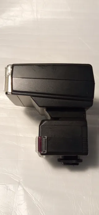 Flash Metz 33 CT3 Nikon para arreglar o repuestos