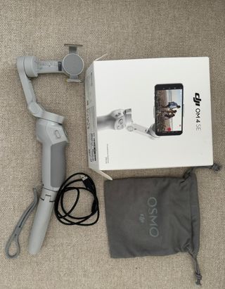DJI OM 4 SE Gimbal Móvil Nuevo