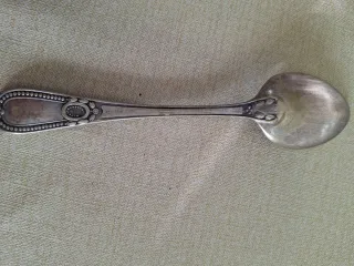 Tenedores y Cucharas de Plata Antiguos