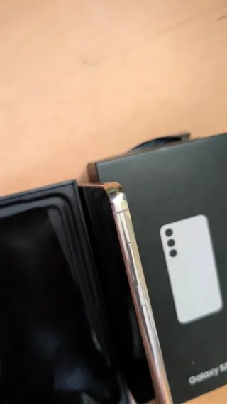 Samsung Galaxy S23 256GB Rosa