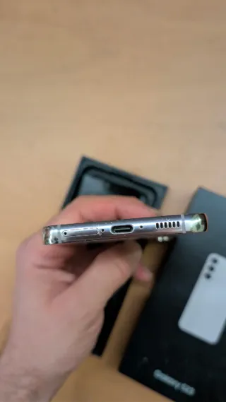 Samsung Galaxy S23 256GB Rosa