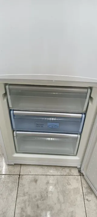 NEVERA COMBI BALAY NO FROST ENERGÍA A+