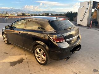 Opel Astra gtc 2006