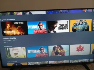 Smart TV Daewoo 43 pulgadas Full HD con mando