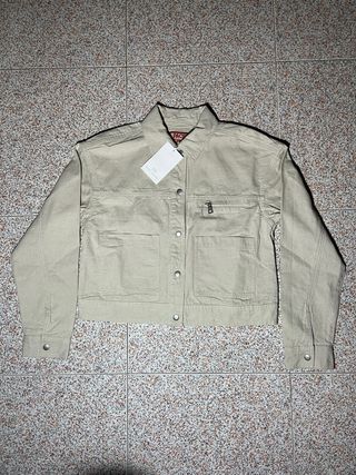 Cazadora beige de lino Pull & Bear
