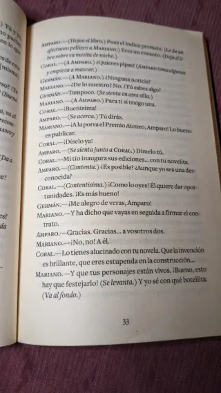 Libro Lázaro en el laberinto de  Burro Vallejo.