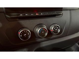 Renault Master Combi L2H2 3300 Energy Blue dCi 110 kW (150 CV)
