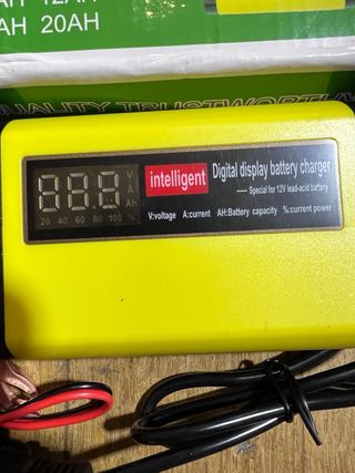 Carregador Bateria Inteligente 12V Digital