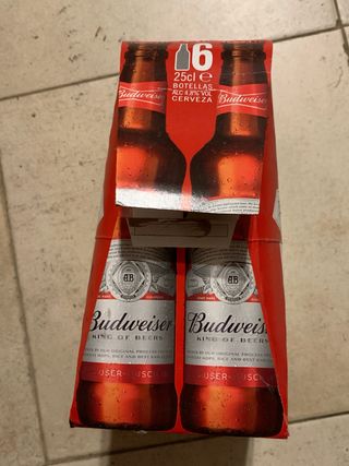 Leo Messi Caja Cerveza Budweiser