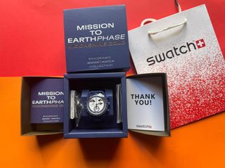 Omega Swatch MoonSwatch Earthphase moonshine gold