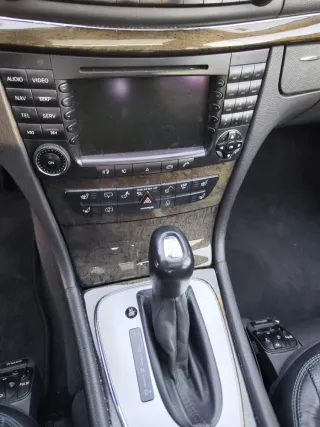 Mercedes-Benz Clase E 2005