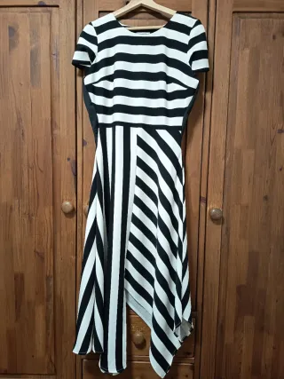 Vestido rayas blanco y negro