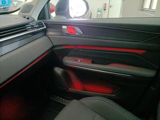 Lynk & Co 01 1.5 PHEV 6.6kW 192 kW (261 CV)