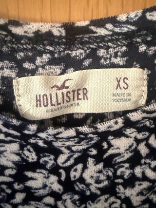 Top Hollister floral manga larga