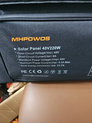 Panel solar portátil 220W 40V plegable