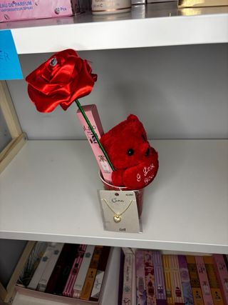 Taza San Valentín con Osito y Perfume