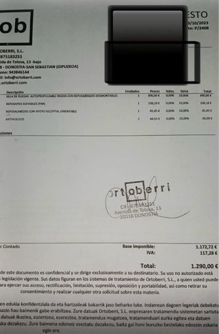 Silla de ruedas autopropulsable rigida.