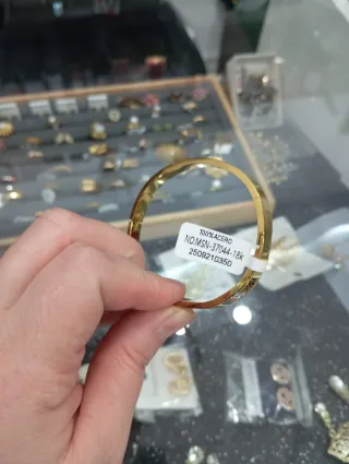 Pulseras de acero inoxidable para mujer