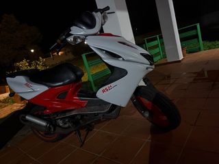 Yamaha Aerox Scooter Automático