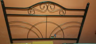 Cabezal de cama de hierro tipo forja artistica