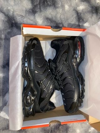 Nike Air Max Plus TN Negras