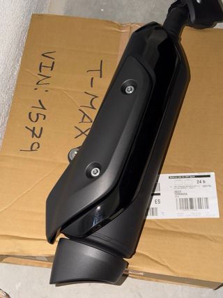 Escape Yamaha TMAX 560 Original