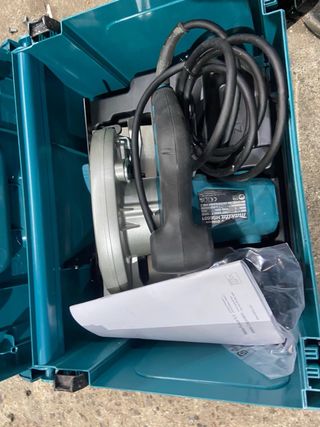Sierra Circular Makita HS6601 165mm