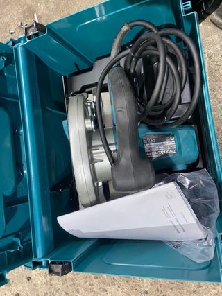 Sierra Circular Makita HS6601 165mm