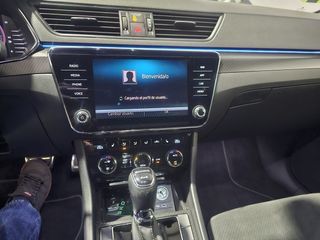 Skoda Superb Sportline TDI 200 CV 4X4 2023