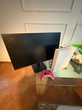 Xbox One S + Monitor Philips 120Hz