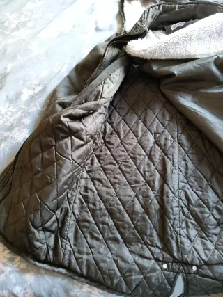 Parka verde mujer con capucha