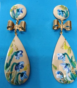 Pendientes flamenca dorados y rojos