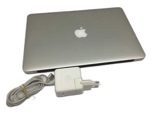 portatil apple apple macbook air core i5 1.8 13 (2017) (a1466)