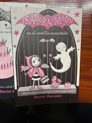Lote 5 libros Isadora Moon