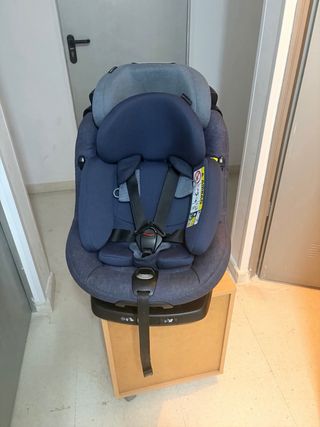 Silla de coche Bebeconfort AxissFix Plus