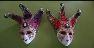 Máscaras Venecianas Rojas y Rosas