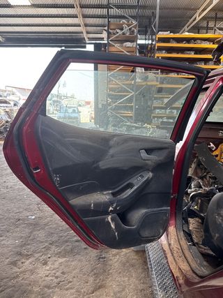 PUERTA TRASERA IZQUIERDA FORD FIESTA (CE1)
