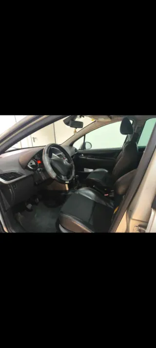 Peugeot 207 2009