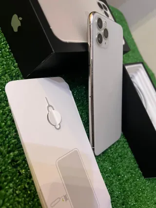 iPhone 11 Pro Max Plata