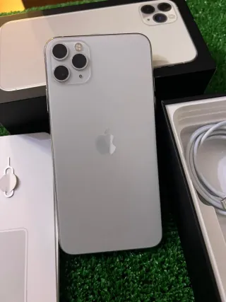 iPhone 11 Pro Max Plata
