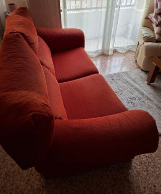 Sofá de 3 plazas en tela color teja