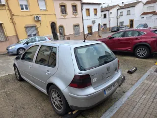 Volkswagen Golf 2001